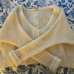 Cream knit sweater from Free People. Size small and cropped.